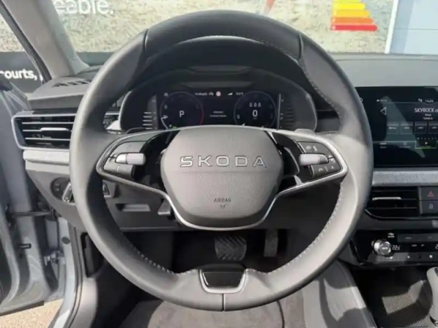 Skoda Kamiq 1.0 tsi evo 2 116ch clever edition dsg7 — photo 12