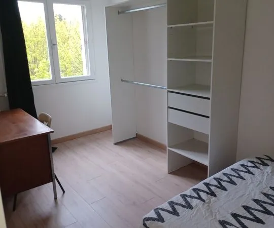 Chambre de 12m2 à louer sur Saint-Brieuc