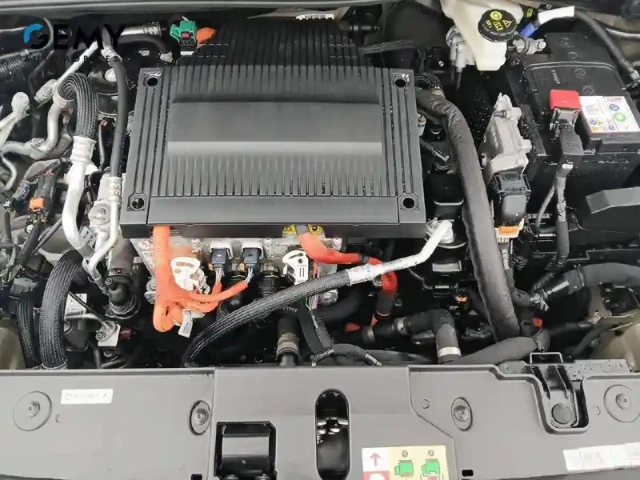 Peugeot 208 electrique 50 kwh 136ch — photo 4