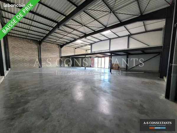 Local commercial 435 m² DAVEZIEUX