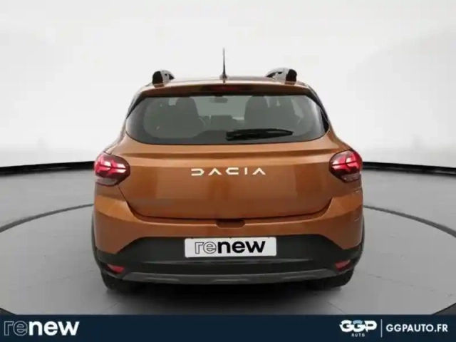 Dacia Sandero 1.0 tce 90ch stepway expression — photo 4