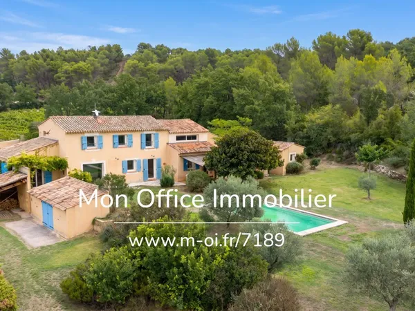 Vends maison - 215 m² - 7 pièces, 5 chambres - Rognes 13840