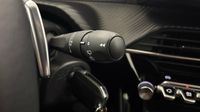 Peugeot 208 1.2 Hybrid 100ch Active e-DCS6 — photo 24