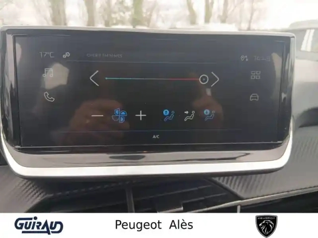 Peugeot 208 puretech 75 s&amp;s bvm5 — photo 16