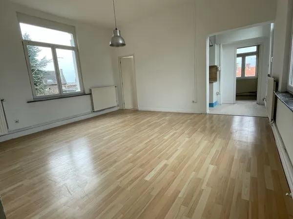 NOEUX LES MINES apt 68m2 très lumineux au 1 er étage dans résidence arborée secteur calme et proximi