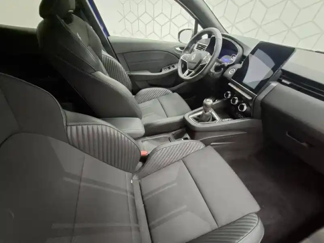 Renault Clio tce 90 — photo 25