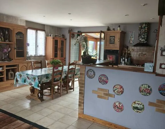 Maison 8 pièces 173 m²