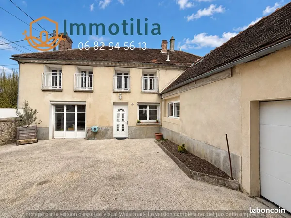 Maison 8 pièces 196 m²