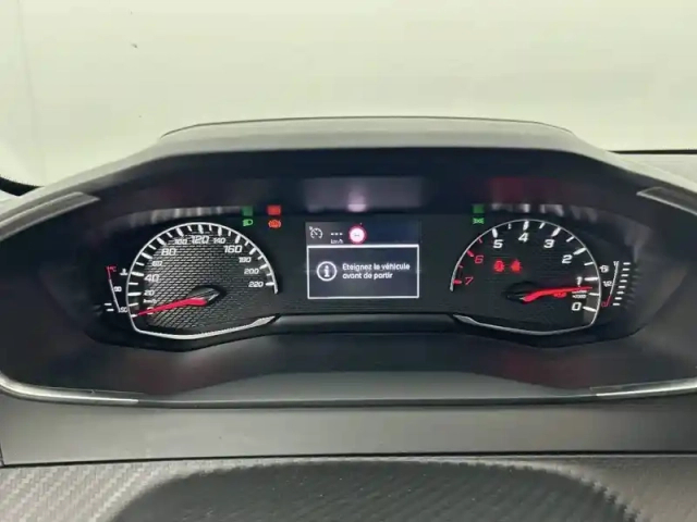 Peugeot 208 puretech 75 s&amp;s bvm5 — photo 50