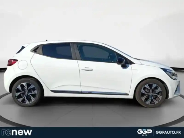 Renault Clio 1.5 blue dci 100ch evolution — photo 6