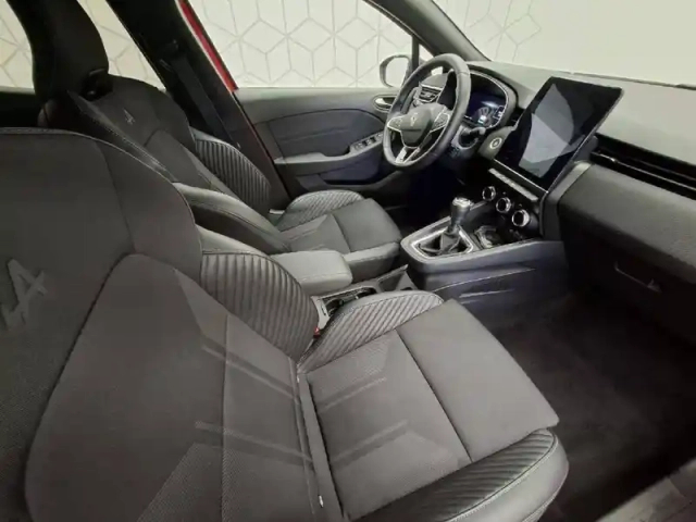Renault Clio tce 90 — photo 18