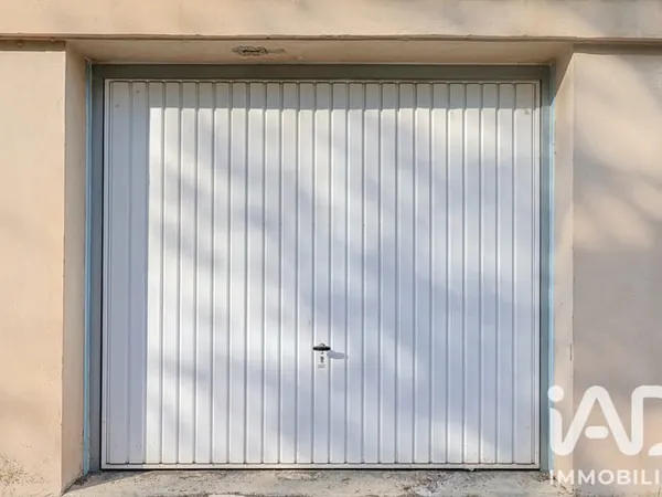 Parking 17 m²
