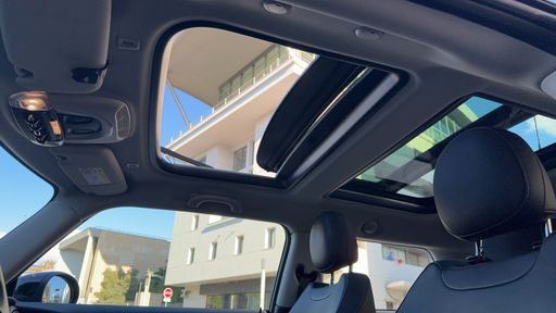 Mini Cooper SE 184 94kWh - Premium Plus – 2023 – 43343 km – Électrique – Boîte Automatique — photo 4