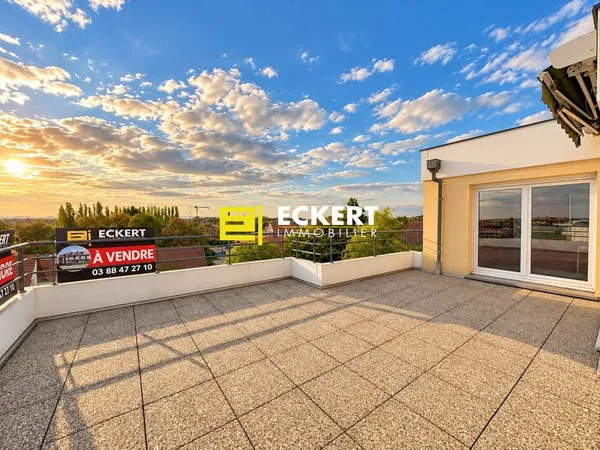 APPARTEMENT EN ATTIQUE AVEC TERRASSE XXL DE PLUS DE 50m² !