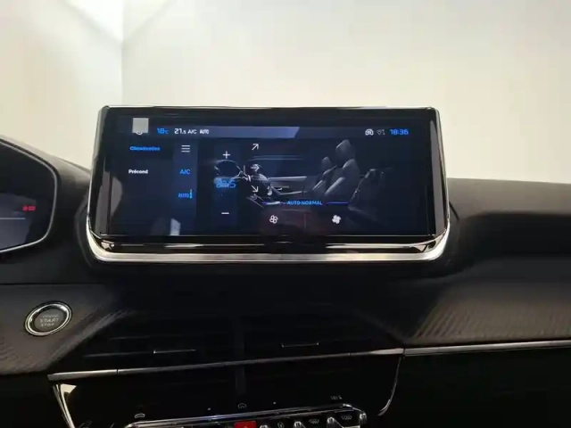 Peugeot 2008 electrique 54 kwh 156 ch — photo 24