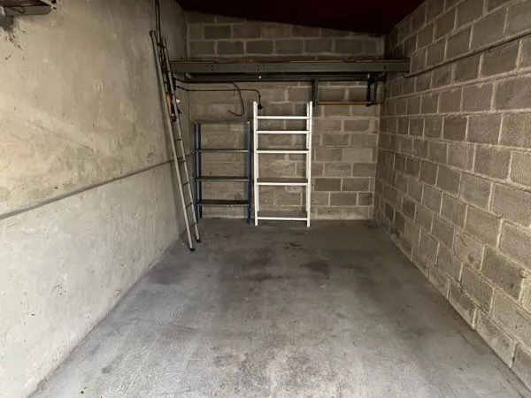Garage Box