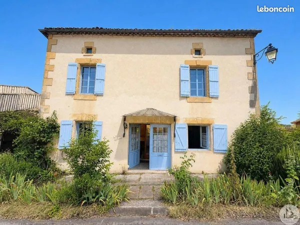 Maison de village 6 pièces 230 m²