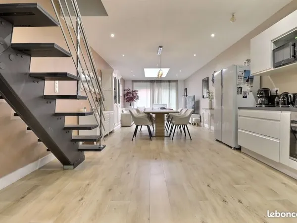 Maison 4 pièces 120 m²