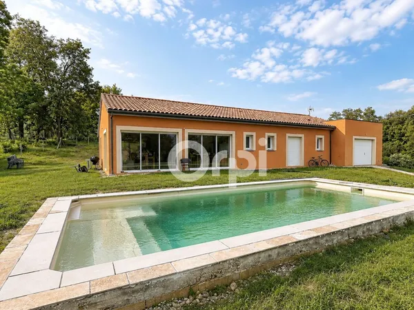 Maison 6 pièces 156 m²
