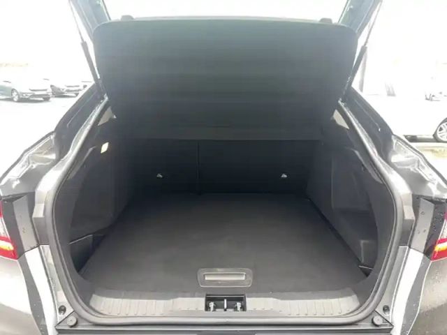 Renault Arkana mild hybrid 140 edc fap - 22 — photo 17