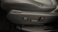 Peugeot 3008 1.2 PureTech 130ch S&S Allure — photo 31