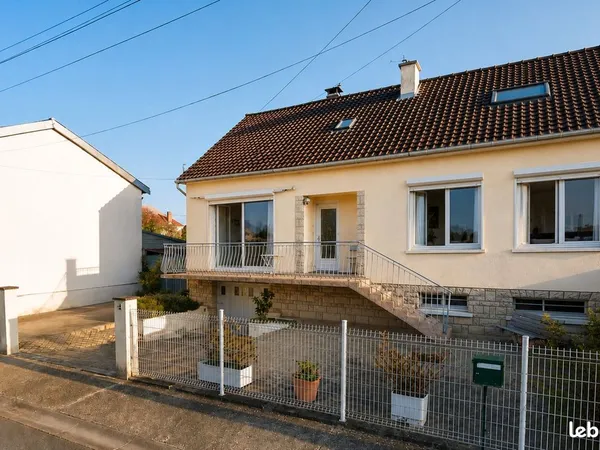 Maison 7 pièces 144 m²