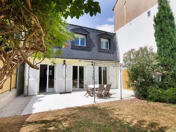 MAISON FAMILIALE 5 CHAMBRES AUX PORTES DE PARIS