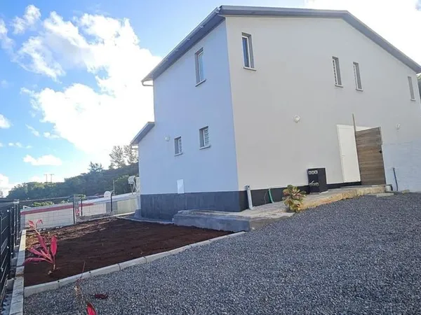 Villa 4 pièces 75 m²