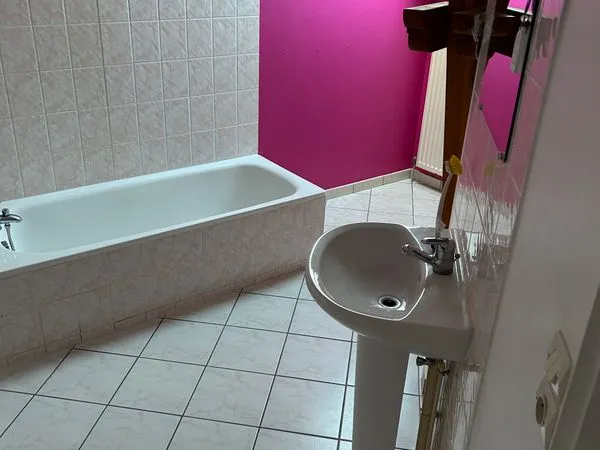 Appartement F2 50m2 Thionville val Marie/guentrange 840 cc