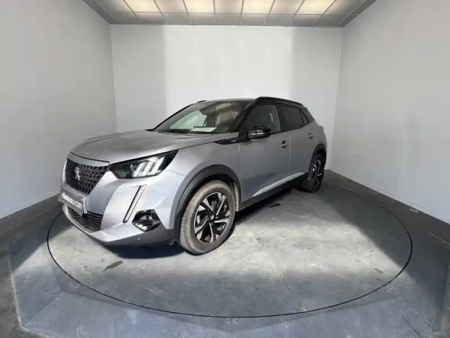 Peugeot 2008 bluehdi 130 s&amp;s eat8 — photo 1