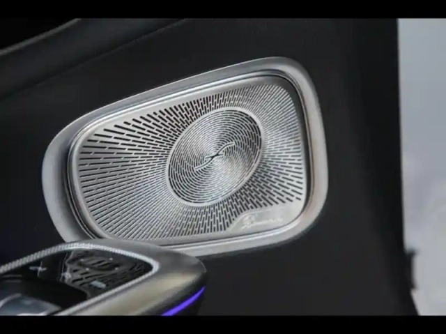 Mercedes Glc coupé 300 d e hybrid 197+136ch amg line 4matic 9g-tronic — photo 13