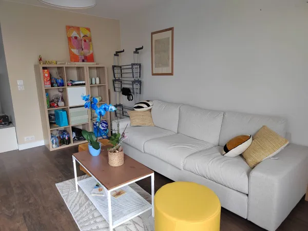 Propose 3 chambres colocation appartement 78m² Montigny-le-Bretonneux