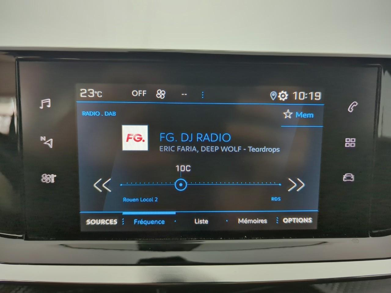 Peugeot 2008 puretech 100 s&s bvm6 active pack — photo 15