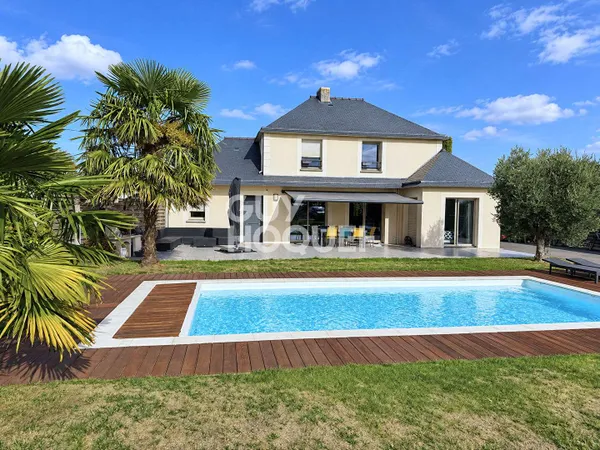 Maison 6 pièces 144 m²