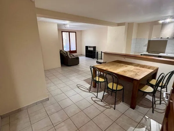 Appartement 4 pièces 100 m²