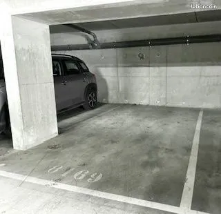 Parking/box Miramas