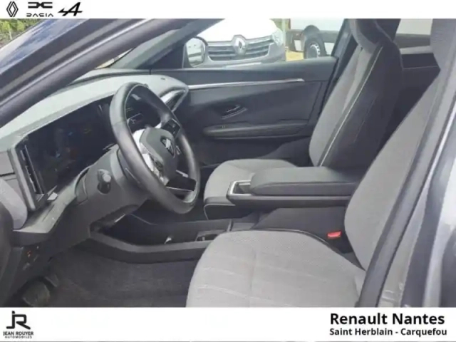 Renault Megane e-tech electric ev60 220ch techno super charge - pack advanced driving assist — photo 11