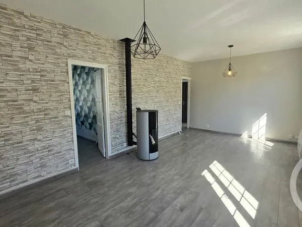 Maison 5 pièces 82 m²
