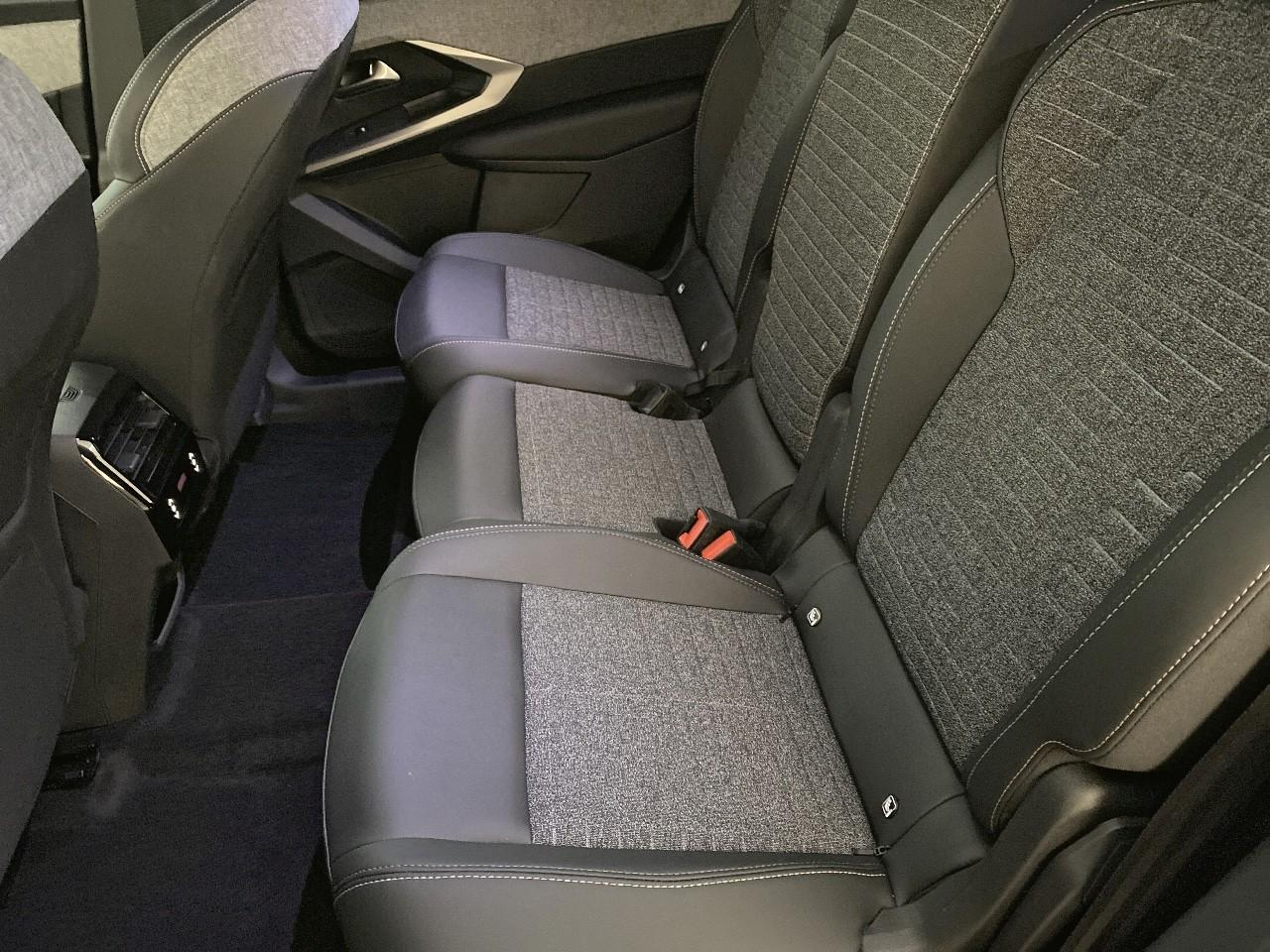 Peugeot 5008 hybrid 145 ch e-dcs6 allure — photo 10
