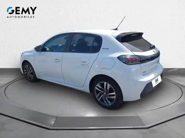 Peugeot 208 puretech 100 s&amp;s bvm6 — photo 7