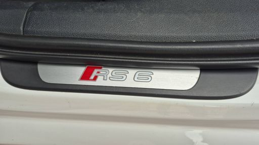 Audi RS6 4.0 V8 TFSI 560 Quattro Tiptronic 8 - RS – 2013 – 150634 km – Essence – Boîte Automatique — photo 38