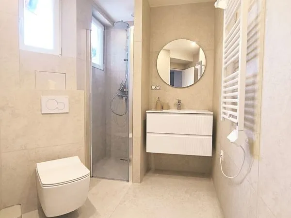 Appartement meublé avec deux chambres - Colocation étudiante ou bail mobilité UNIQUEMENT