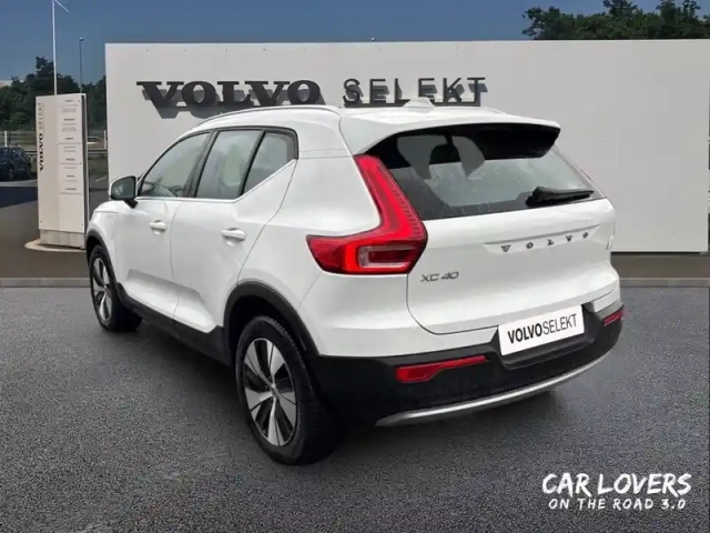 Volvo Xc40 t4 recharge 129+82 ch dct7 — photo 3