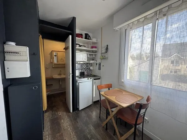 Studio environ 10 m²