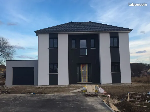 Propriété 6 pièces 105 m²