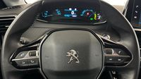 Peugeot 208 e-208 136ch Style — photo 25
