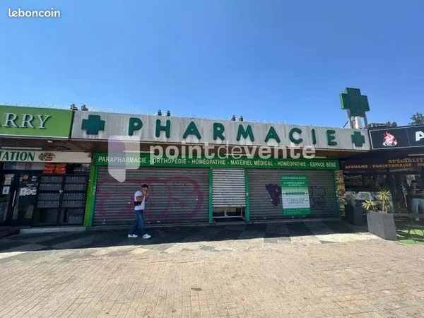 Local commercial 161 m²