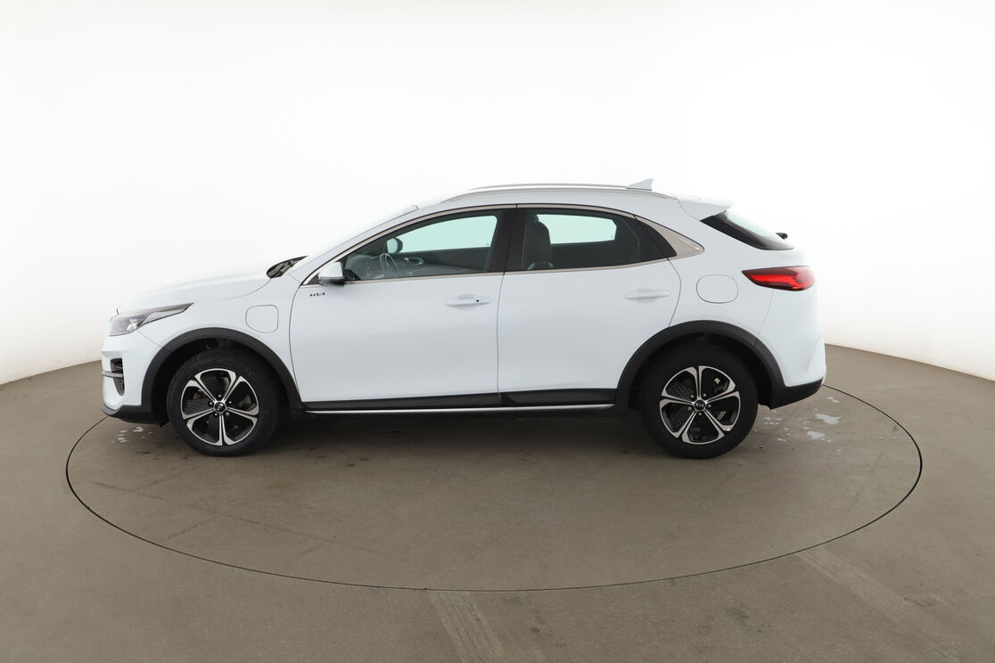 Kia XCeed 1.6 GDi ISG PHEV Active DCT6 — photo 2