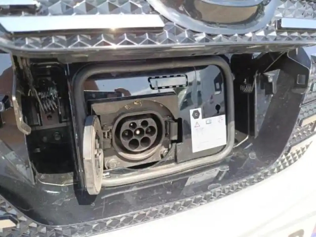 Dacia Spring 45ch expression — photo 10