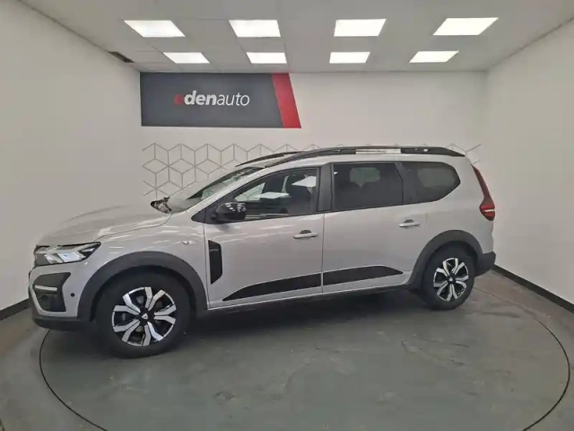 Dacia Jogger eco-g 100 7 places — photo 9